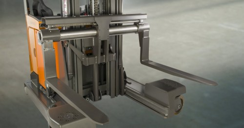reach-trucks_FM-4W_forks