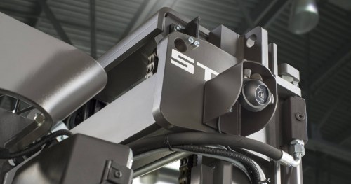 reach-trucks_FM-4W_rear-view-camera