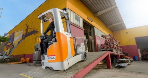 reach-trucks_FM-X-SE_usecase-2